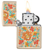 Briquet Zippo couleur sable avec motif floral hippie ouvert avec flamme