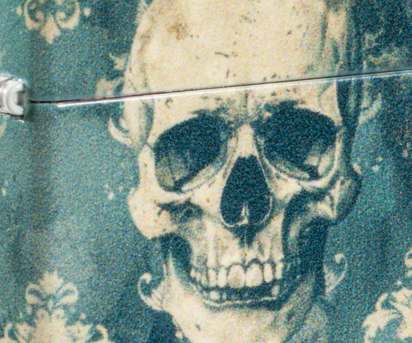 Modèle Tapisserie avec têtes de mort