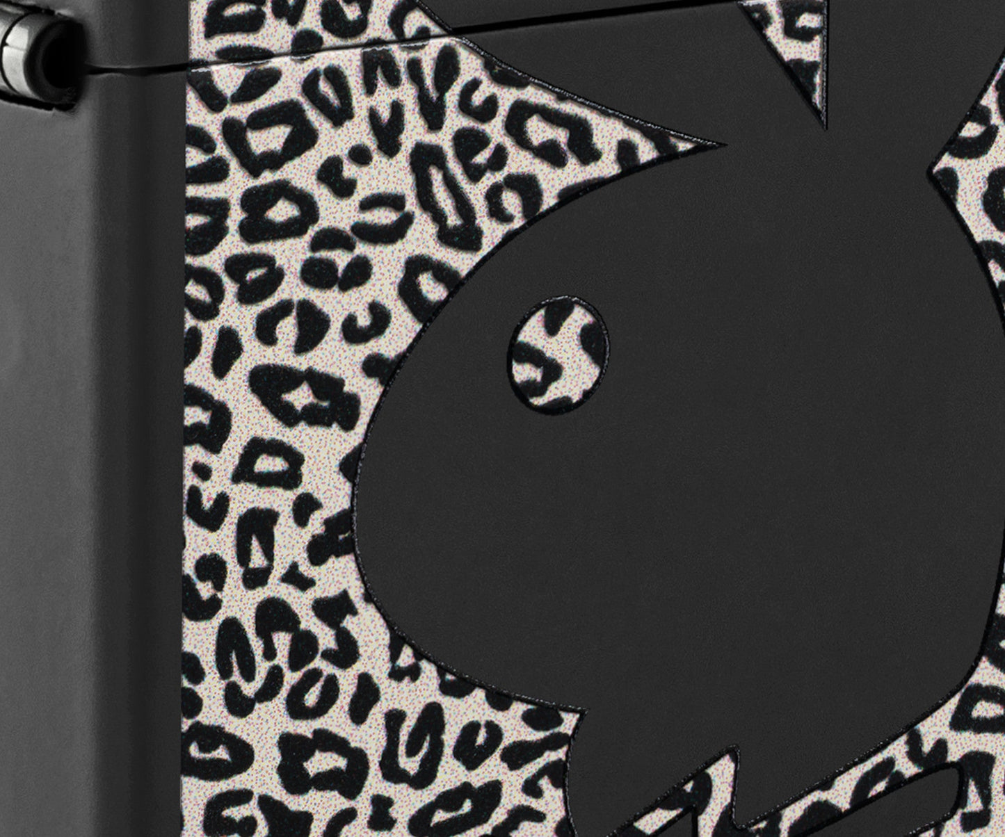 Modèle Playboy léopard