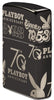 Vue de ¾ du briquet tempête Zippo Playboy 70th Anniversary Design