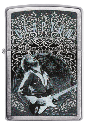 Briquet Zippo vue de face chrome brossé avec image d'Eric Clapton par Ron Pownall