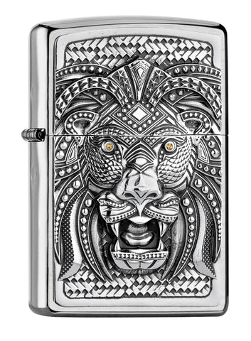 Vue de face 3/4 briquet Zippo emblème lion avec crinière sauvage