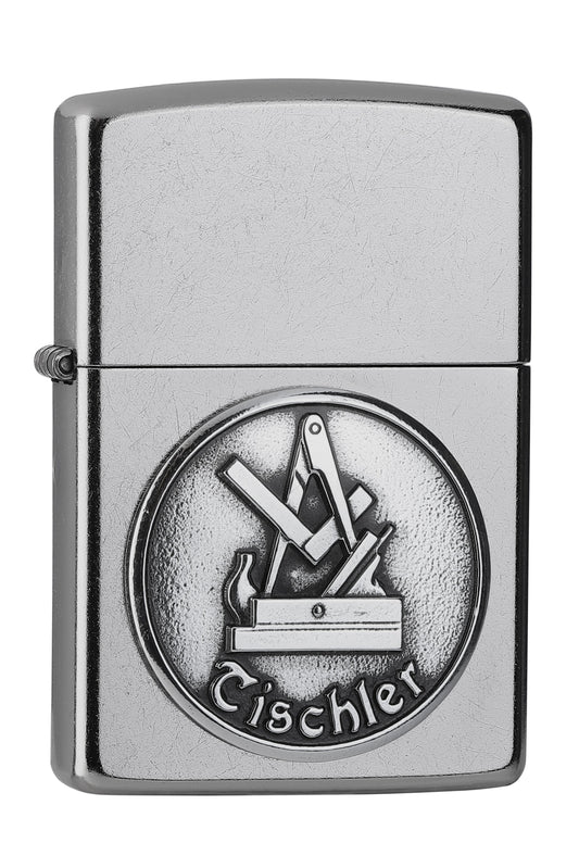 Vue de face briquet Zippo chromé emblème de la guilde des Men,uisiers