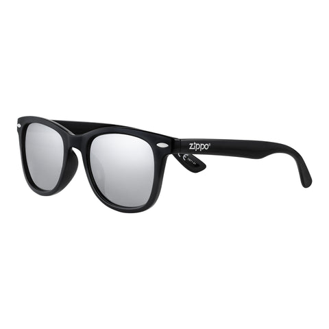 Vue de face 3/4 lunettes de soleil Zippo noires rectangulaires, verres gris réfléchissants