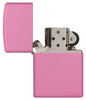 Vue de face briquet Zippo Pink Matte modèle de base, ouvert