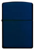 Vue de face briquet Zippo modèle de base Navy Blue Matte