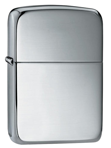 Briquet Zippo 1941 Replica en argent sterling Vue de face ¾ Angle en argent poli miroir