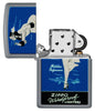 Briquet Zippo vue de face  ouvert et fait de métal, avec une illustration en couleur qui montre Windy, notre modèle publicitaire préféré en bleu.