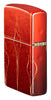Briquet Zippo ¾ angle 540° vue de côté couleur rouge brique et fait de métal, avec une illustration en couleur qui montre un motif subtil de flammes Zippo répétitives.