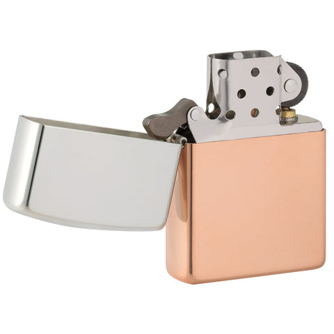 Vue de 3/4 du briquet tempête Zippo Bimetal Case Copper éteint, sans flamme