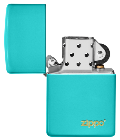 Briquet Zippo vue de face du briquet tempête Zippo Flat Turquoise avec logo éteint, sans flamme