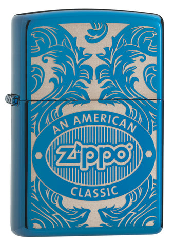 Briquet Zippo bleu vue de face trois quart angle entouré d’un motif en filigrane gravé au laser qui montre le logo de Zippo et de 