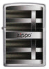Vue de face briquet Zippo chromé avec motif à barreaux noirs et argentés