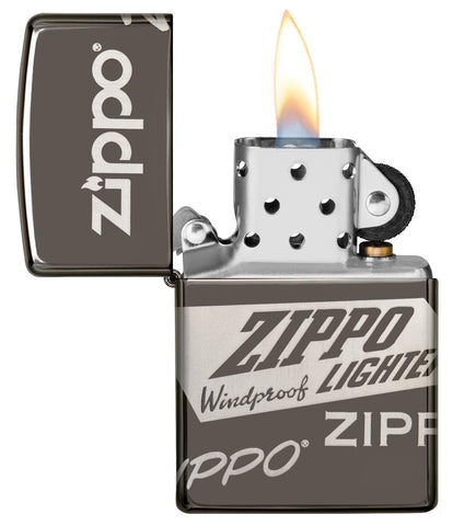 Vue de face briquet Zippo Black Ice avec différents logos Zippo, ouvert avec flamme