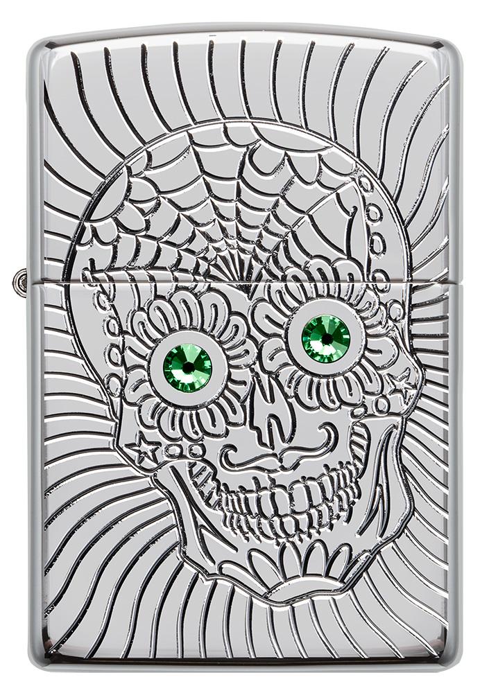 Vue de face briquet Zippo avec gravure profonde tête de mort et yeux en éléMen,ts Swarovski