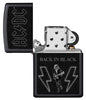 Vue de face du briquet tempête Zippo AC/DC® éteint, sans flamme